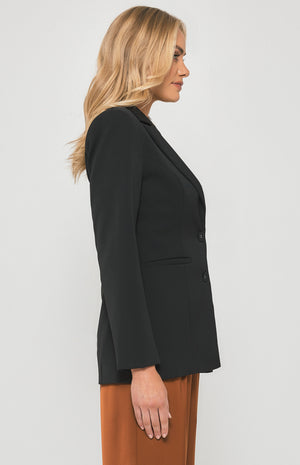 Ladies black-Fitted Blazer with front pockets-winnie and co