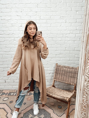 Beige hoodie-Bagira-Sims Hoodie