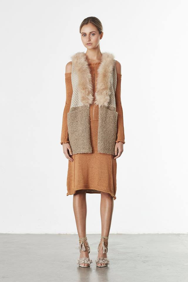 Elliatt Gaze Knit Vest