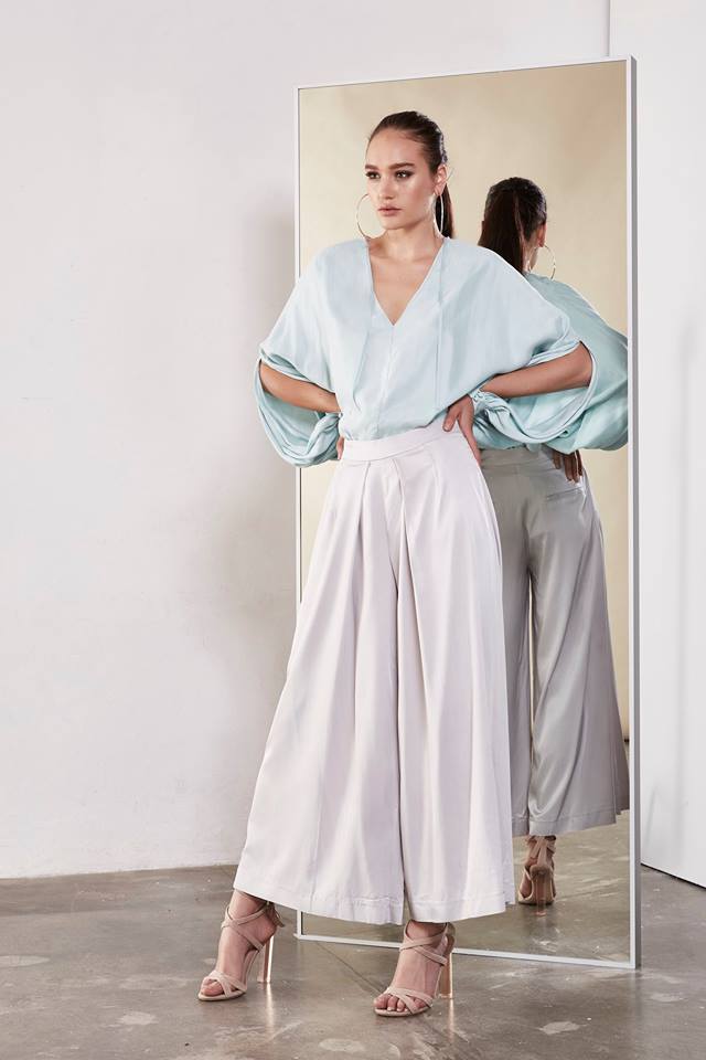 Bless'ed are the Meek Isla Top