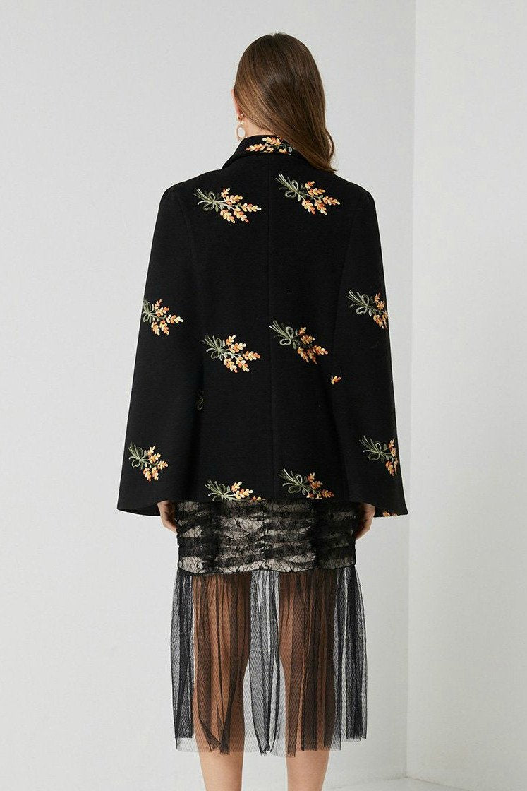 Black Cape-Elliatt-Memoir Cape