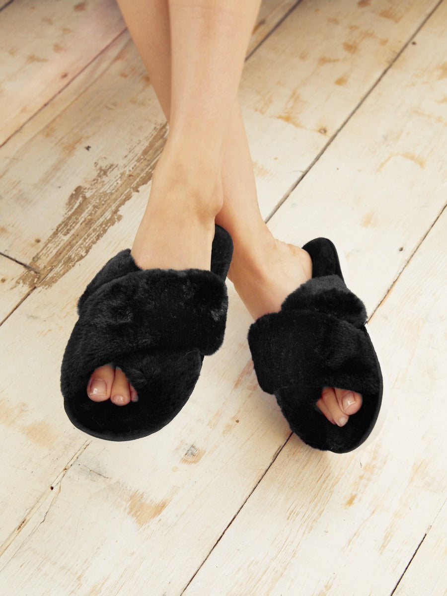 Angels Whispers-Fluffy Slippers 